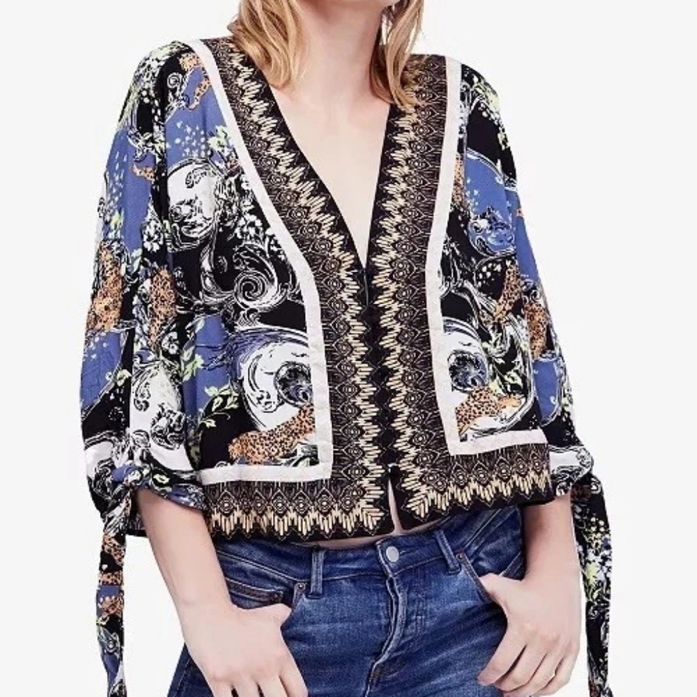 Free People Catch Me if You Can Tie Sleeve Geometric Cheetah Print Top Blouse